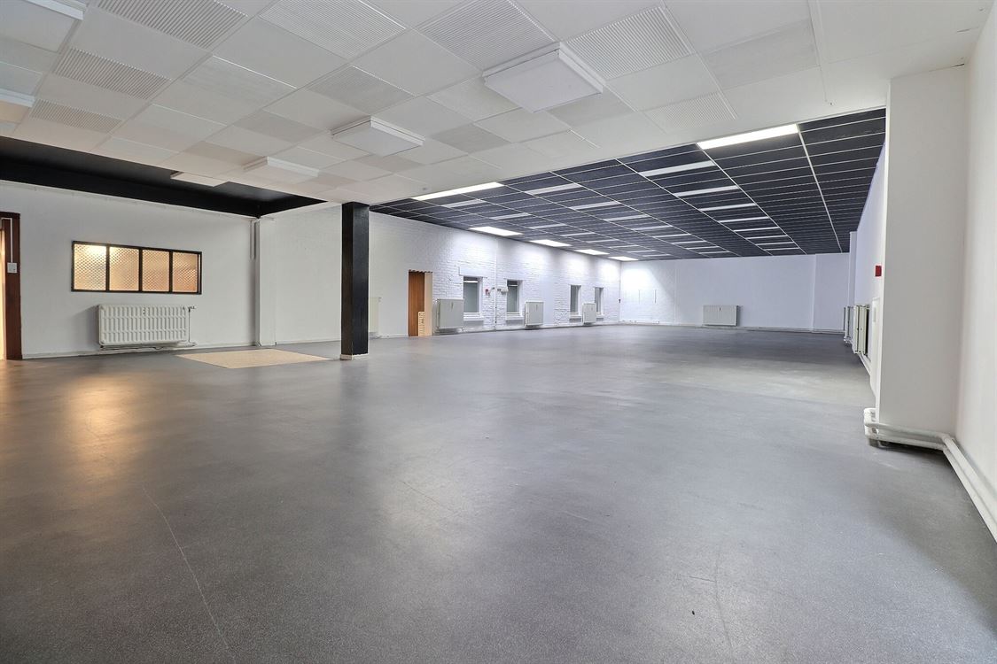 Local commercial à NAMUR (0 chambre)