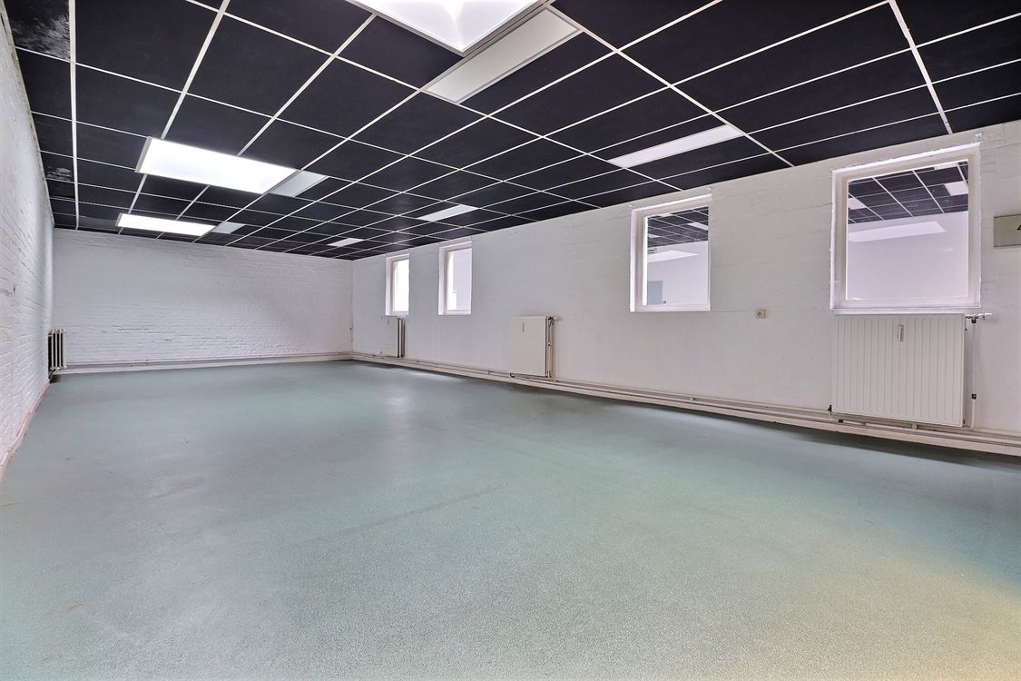 Local commercial à NAMUR (0 chambre)