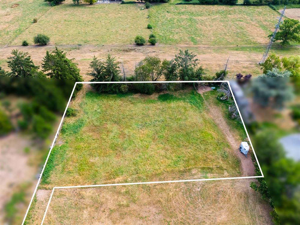 Terrain à LESVE (0 chambre)