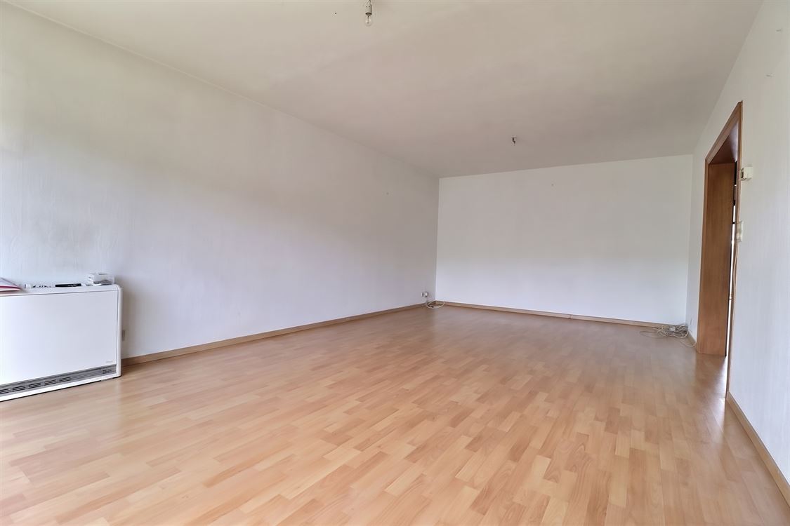 Appartement à JAMBES (2 chambres)