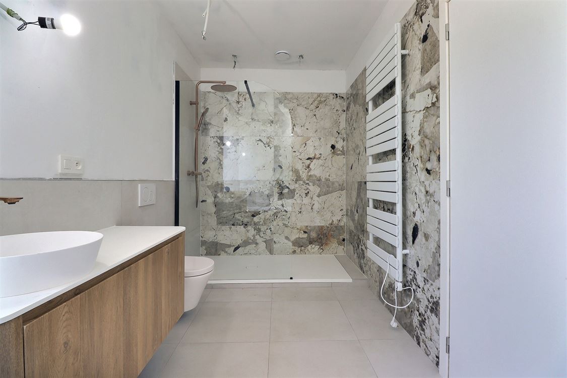 Villa/maison/ferme à ANDENNE (4 chambres)