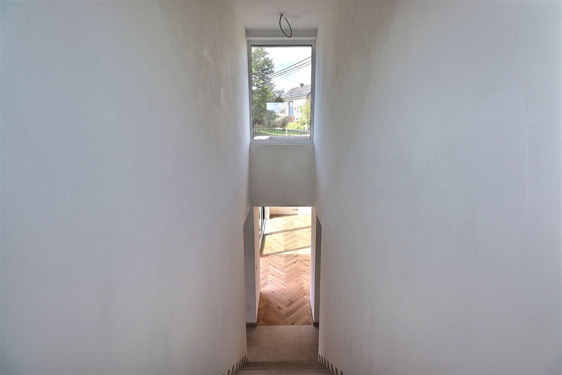 Villa/maison/ferme à ANDENNE (4 chambres)