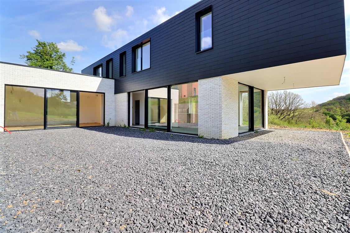 Villa/maison/ferme à ANDENNE (4 chambres)