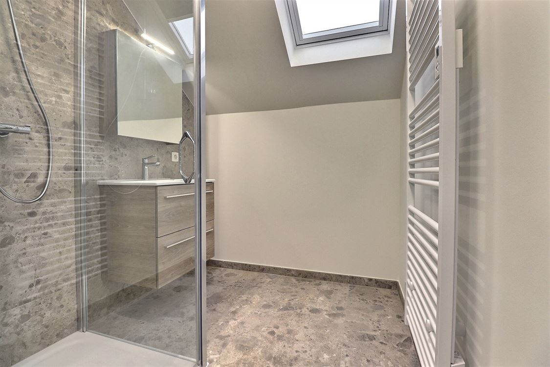 Appartement à PROFONDEVILLE (3 chambres)