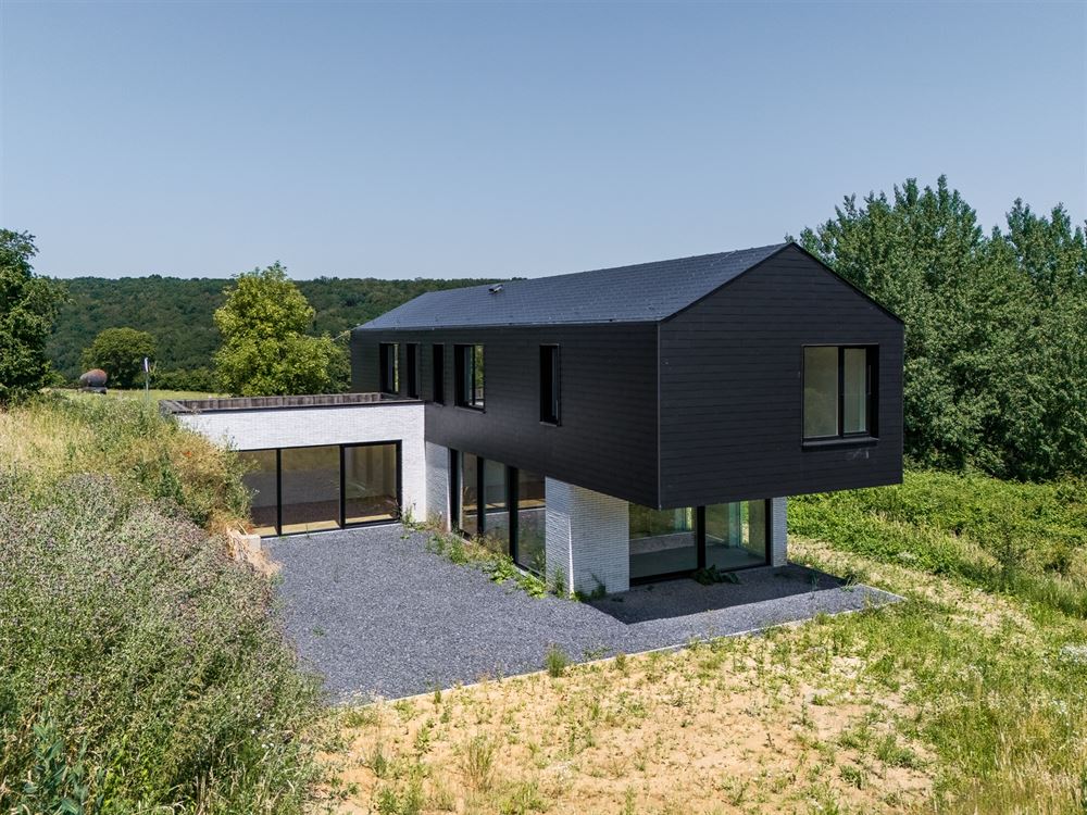 Villa/maison/ferme à ANDENNE (4 chambres)