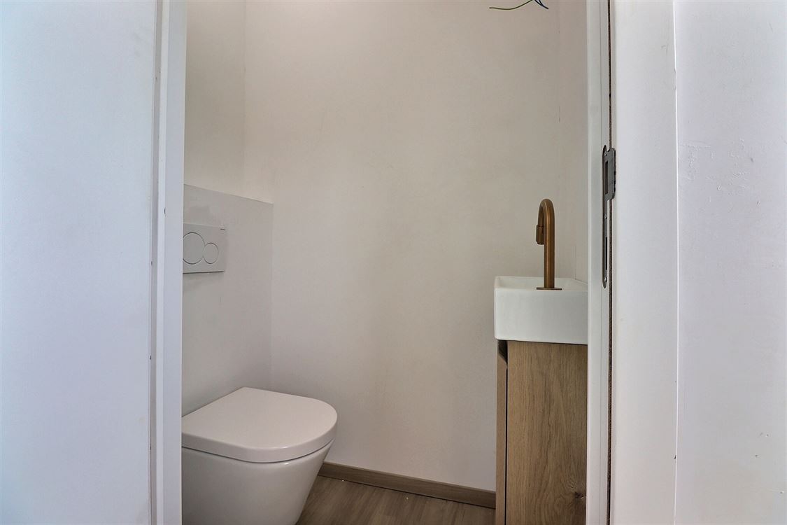 Villa/maison/ferme à ANDENNE (4 chambres)