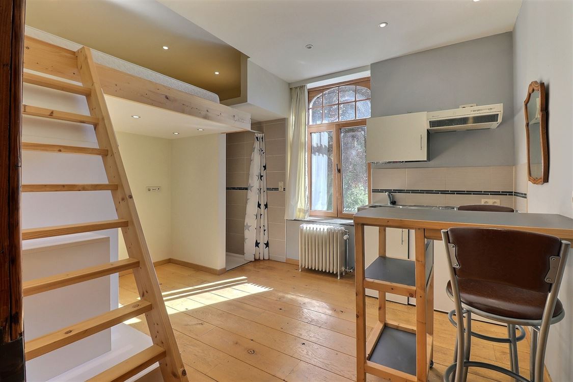 Villa/maison/ferme à WÉPION (7 chambres)