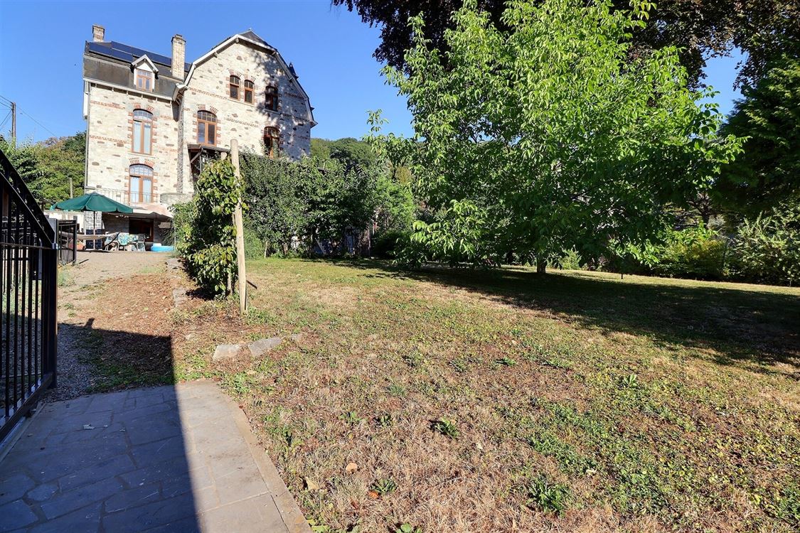 Villa/maison/ferme à WÉPION (7 chambres)