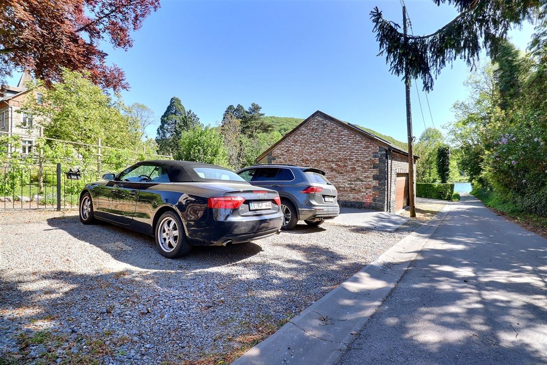 Villa/maison/ferme à WÉPION (7 chambres)