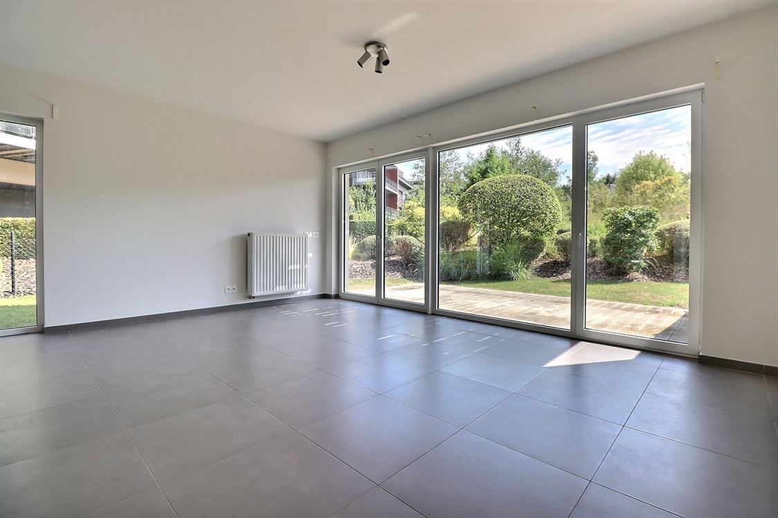 Appartement à ERPENT (3 chambres)