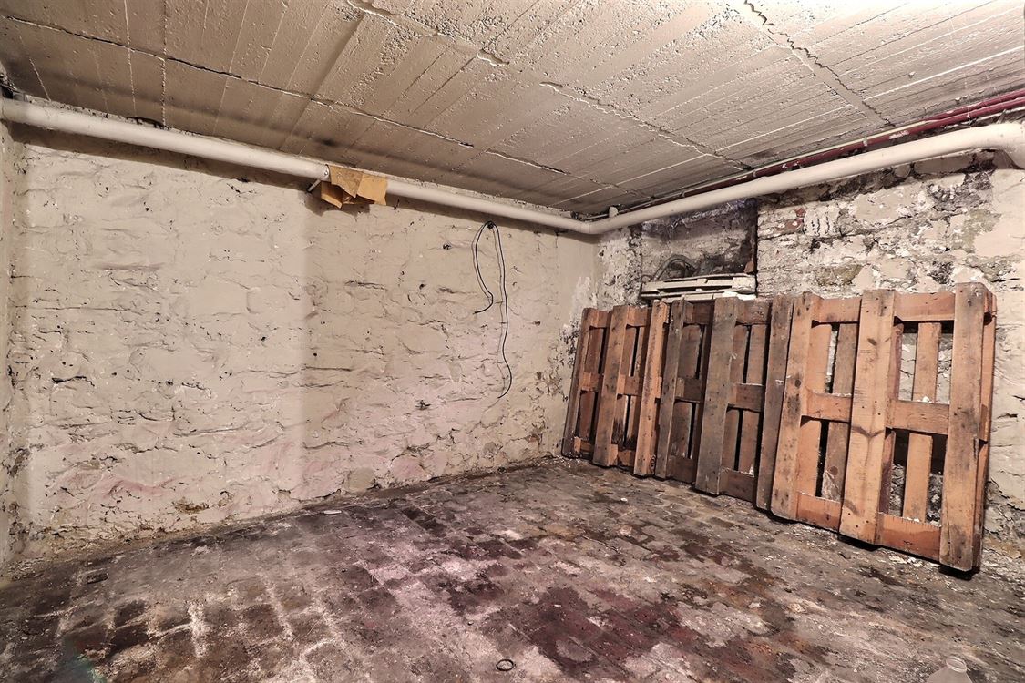 Immeuble de rapport à SAINT-SERVAIS (3 chambres)