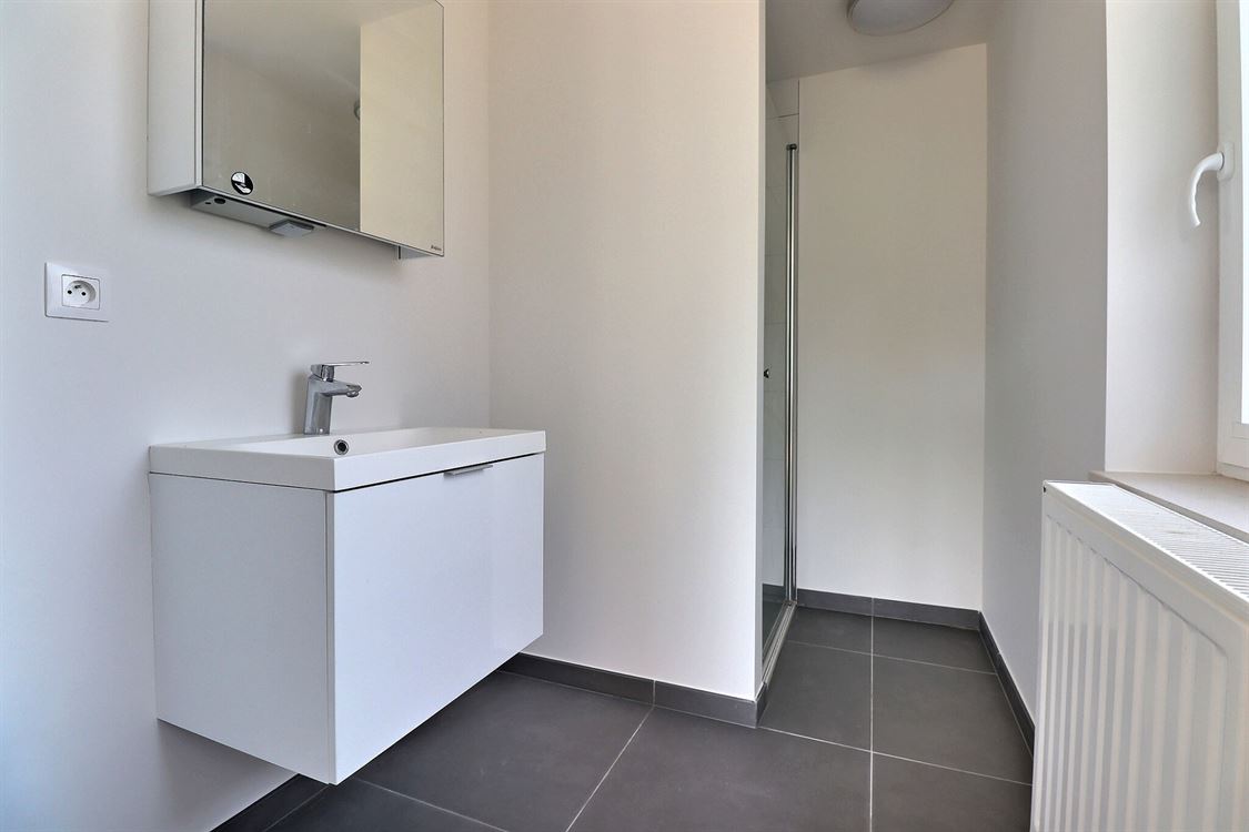 Appartement à ERPENT (3 chambres)