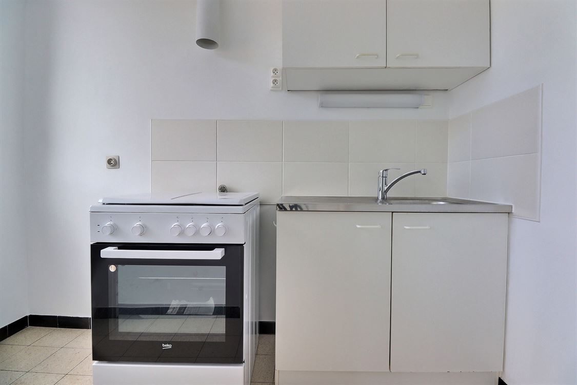 Appartement à JAMBES (1 chambre)
