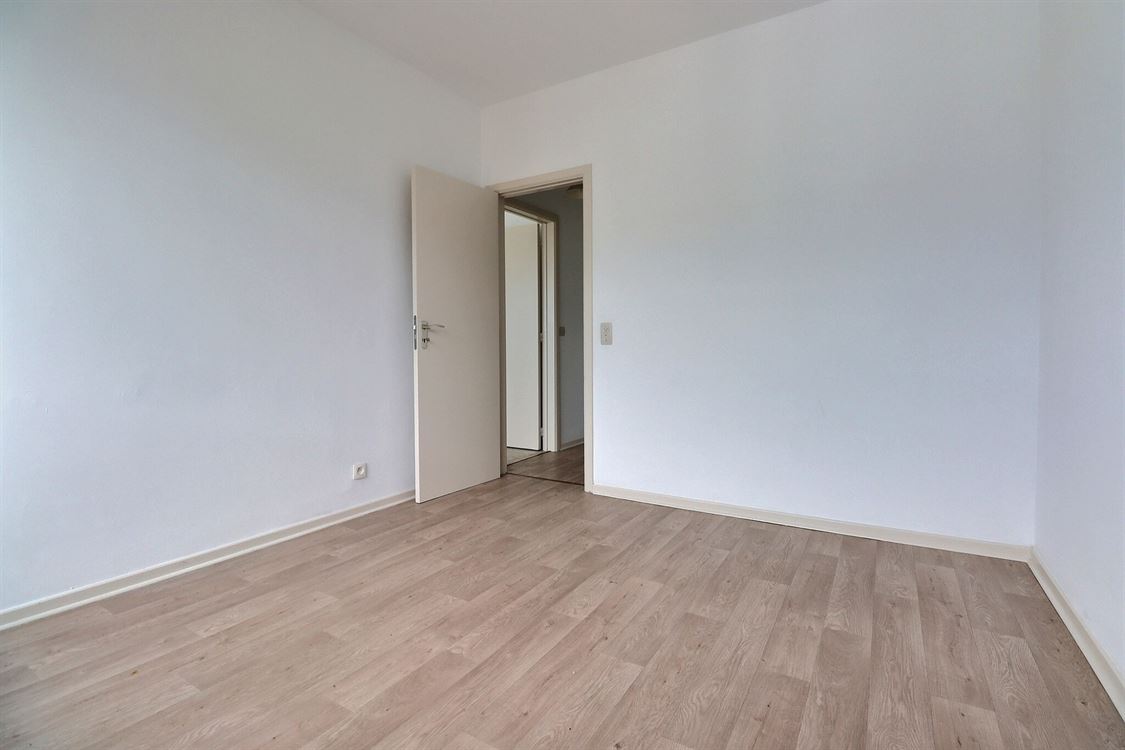 Appartement à JAMBES (1 chambre)