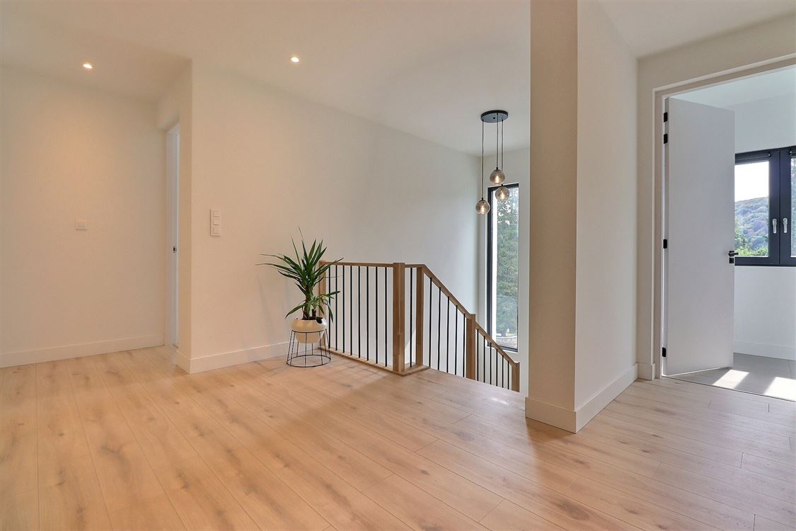 Villa/maison/ferme à PROFONDEVILLE (4 chambres)