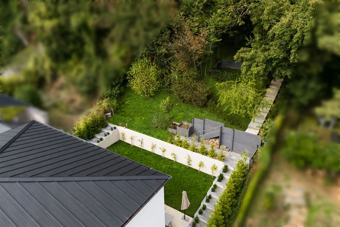 Villa/maison/ferme à PROFONDEVILLE (4 chambres)