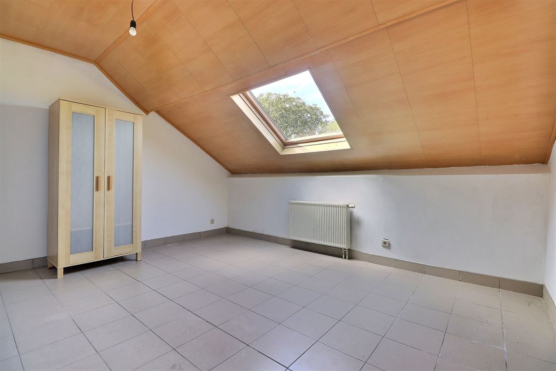 Villa/maison/ferme à METTET (3 chambres)