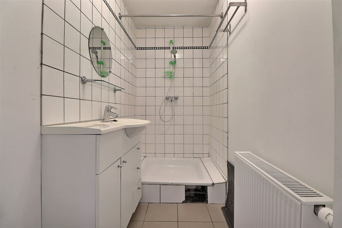 Villa/maison/ferme à METTET (3 chambres)