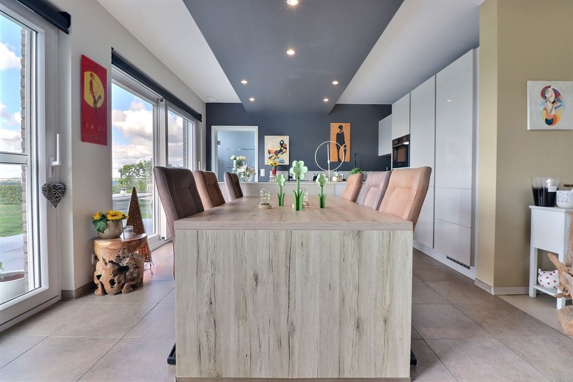 Villa/maison/ferme à CINEY (4 chambres)