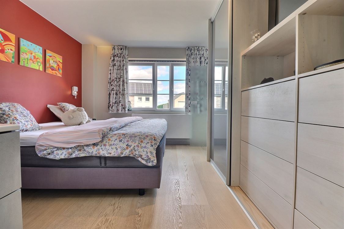 Villa/maison/ferme à CINEY (4 chambres)