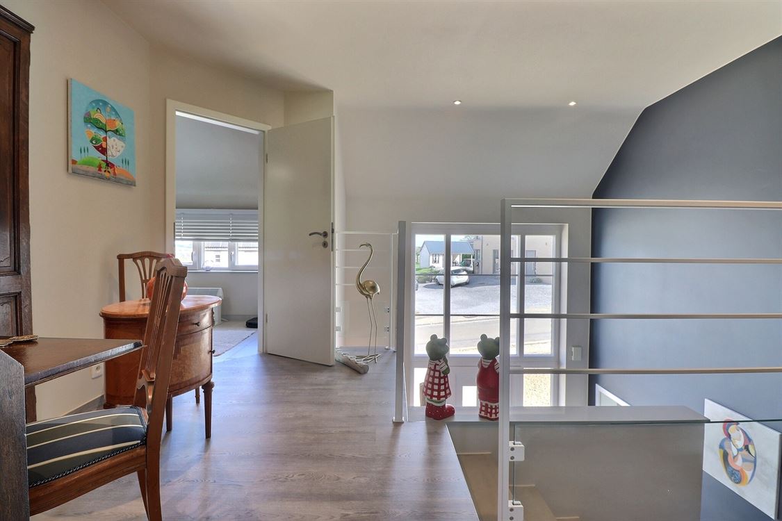 Villa/maison/ferme à CINEY (4 chambres)