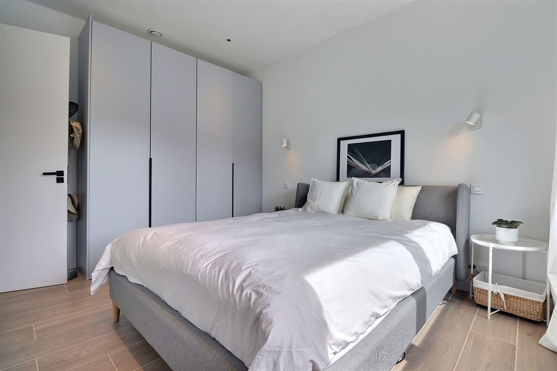 Villa/maison/ferme à PROFONDEVILLE (4 chambres)