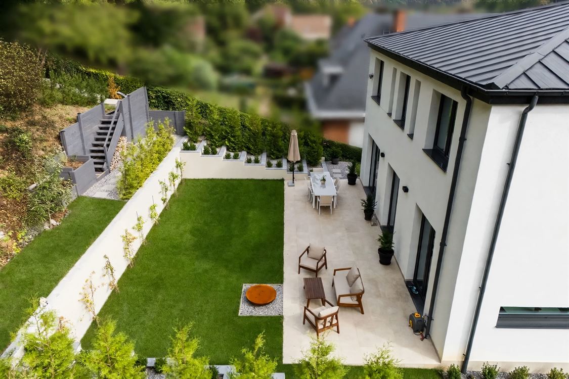 Villa/maison/ferme à PROFONDEVILLE (4 chambres)