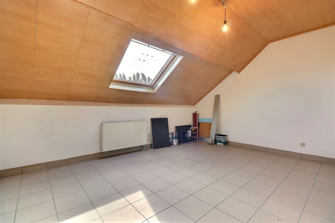 Villa/maison/ferme à METTET (3 chambres)