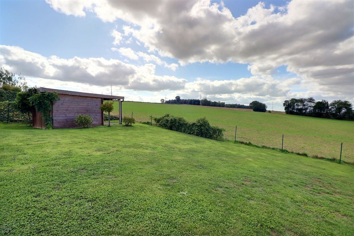 Villa/maison/ferme à CINEY (4 chambres)