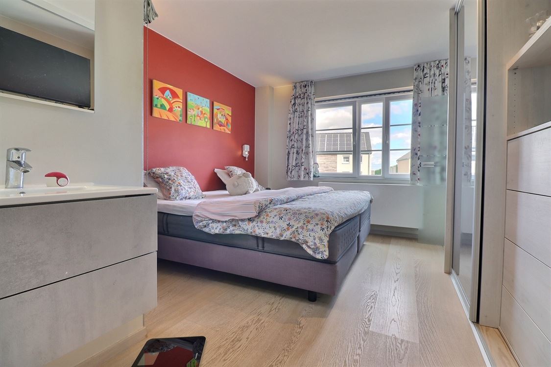 Villa/maison/ferme à CINEY (4 chambres)