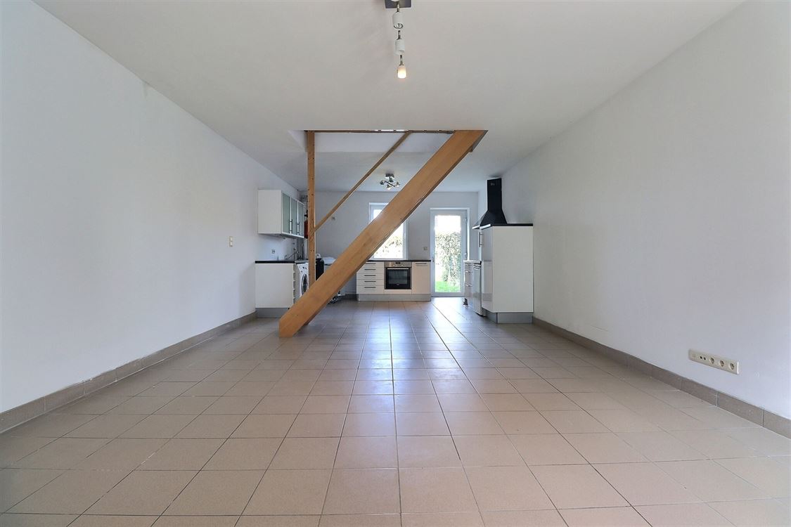Villa/maison/ferme à METTET (3 chambres)