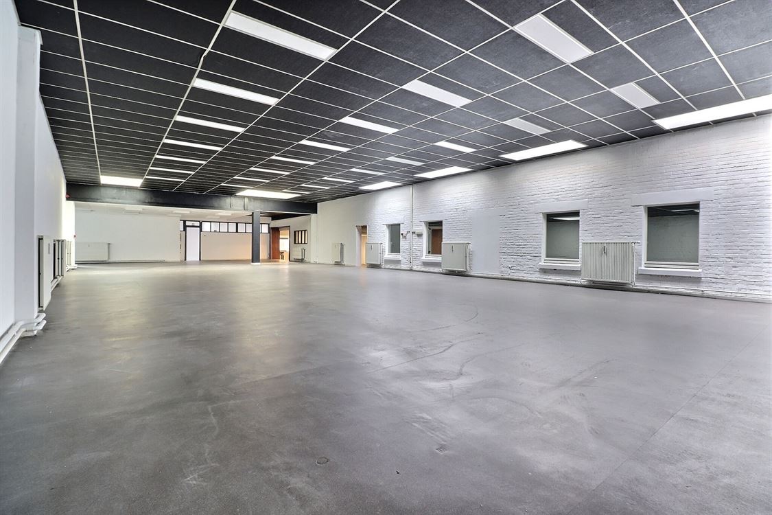 Local commercial à NAMUR (0 chambre)