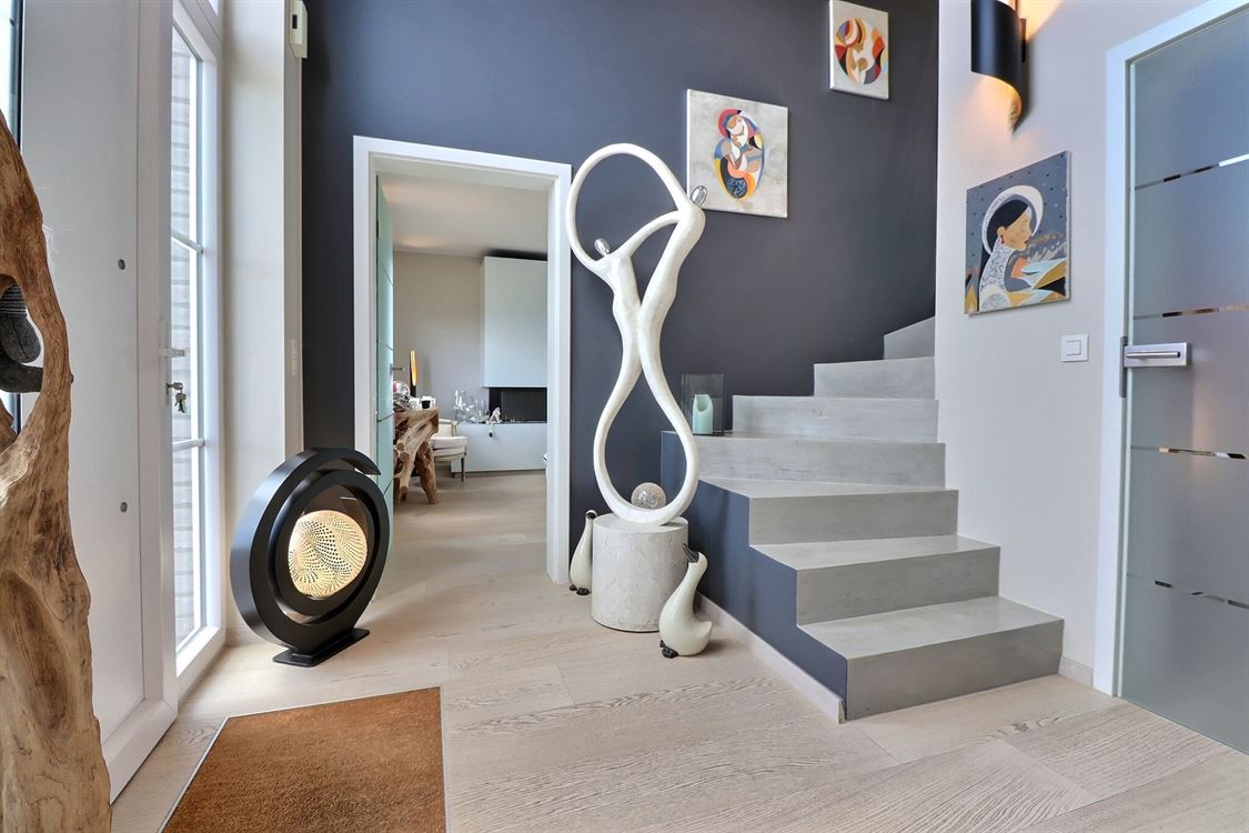 Villa/maison/ferme à CINEY (4 chambres)