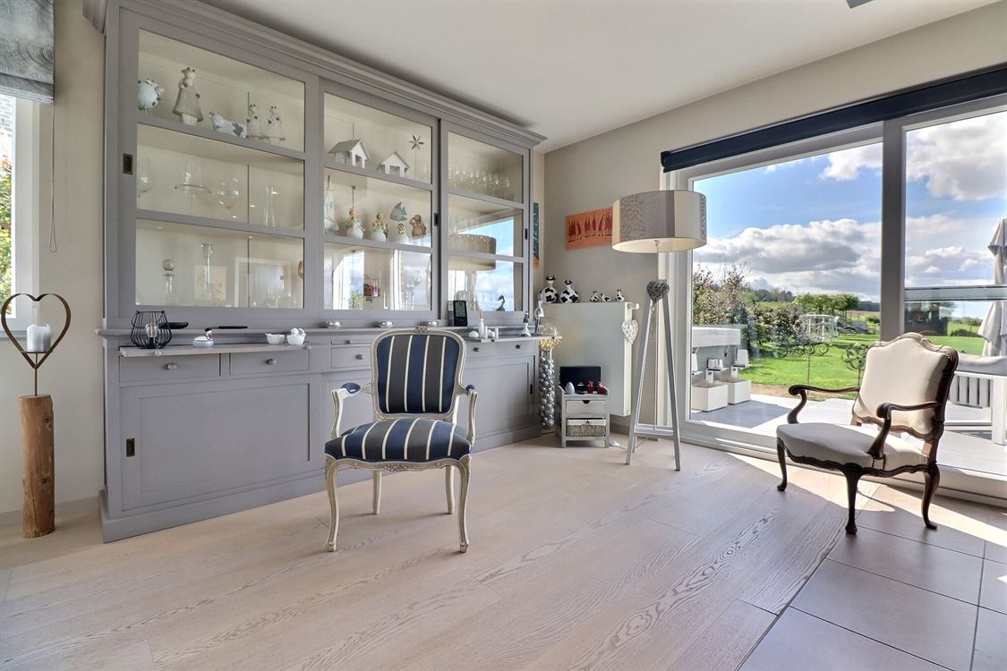 Villa/maison/ferme à CINEY (4 chambres)