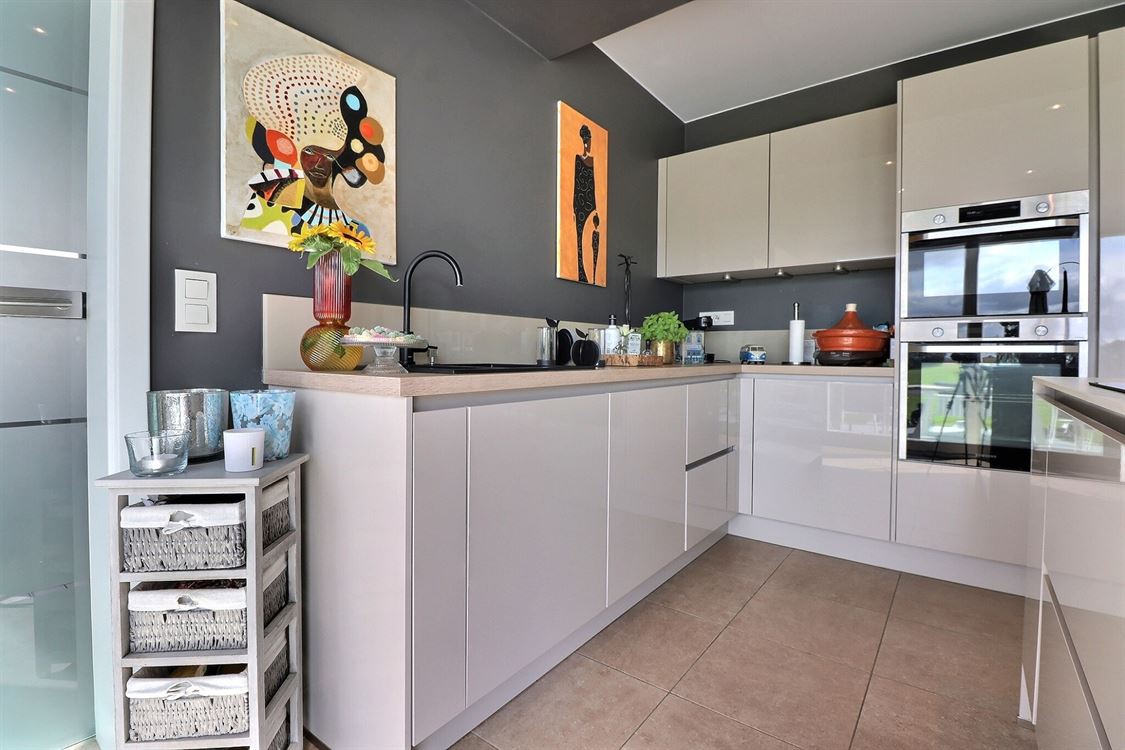 Villa/maison/ferme à CINEY (4 chambres)