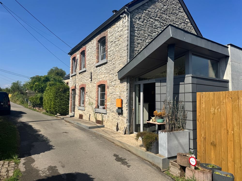 Villa/maison/ferme à YVOIR (1 chambre)