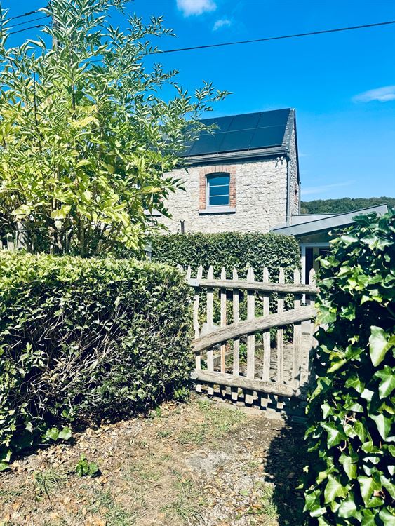 Villa/maison/ferme à YVOIR (1 chambre)