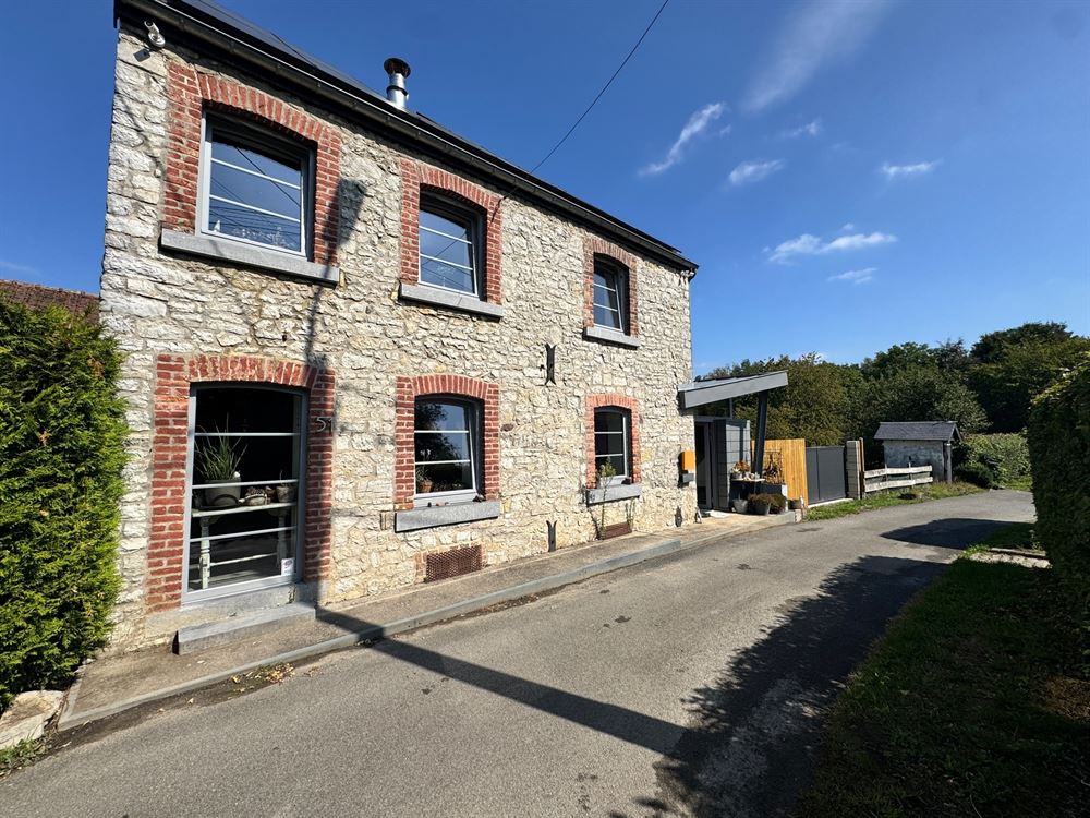 Villa/maison/ferme à YVOIR (1 chambre)