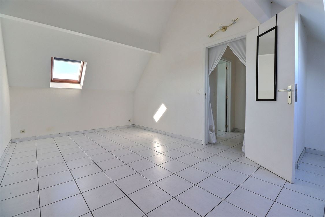 Appartement à BOUGE (1 chambre)