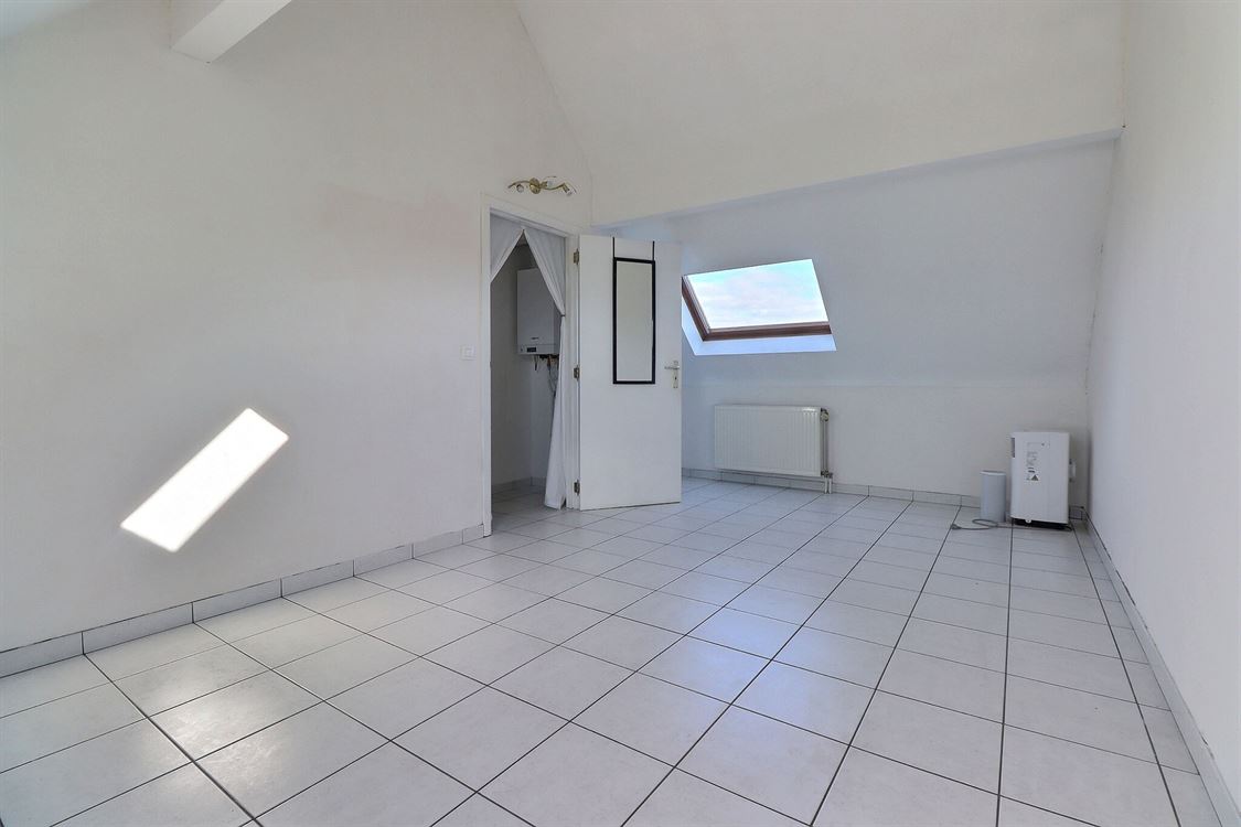 Appartement à BOUGE (1 chambre)