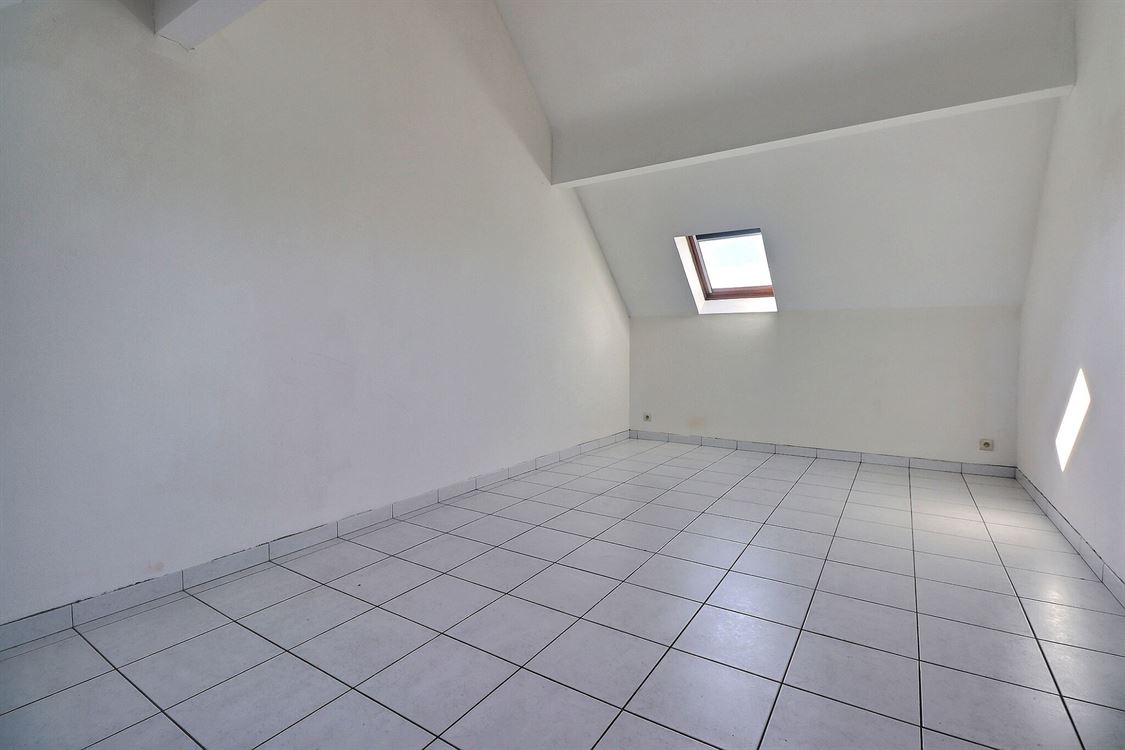 Appartement à BOUGE (1 chambre)