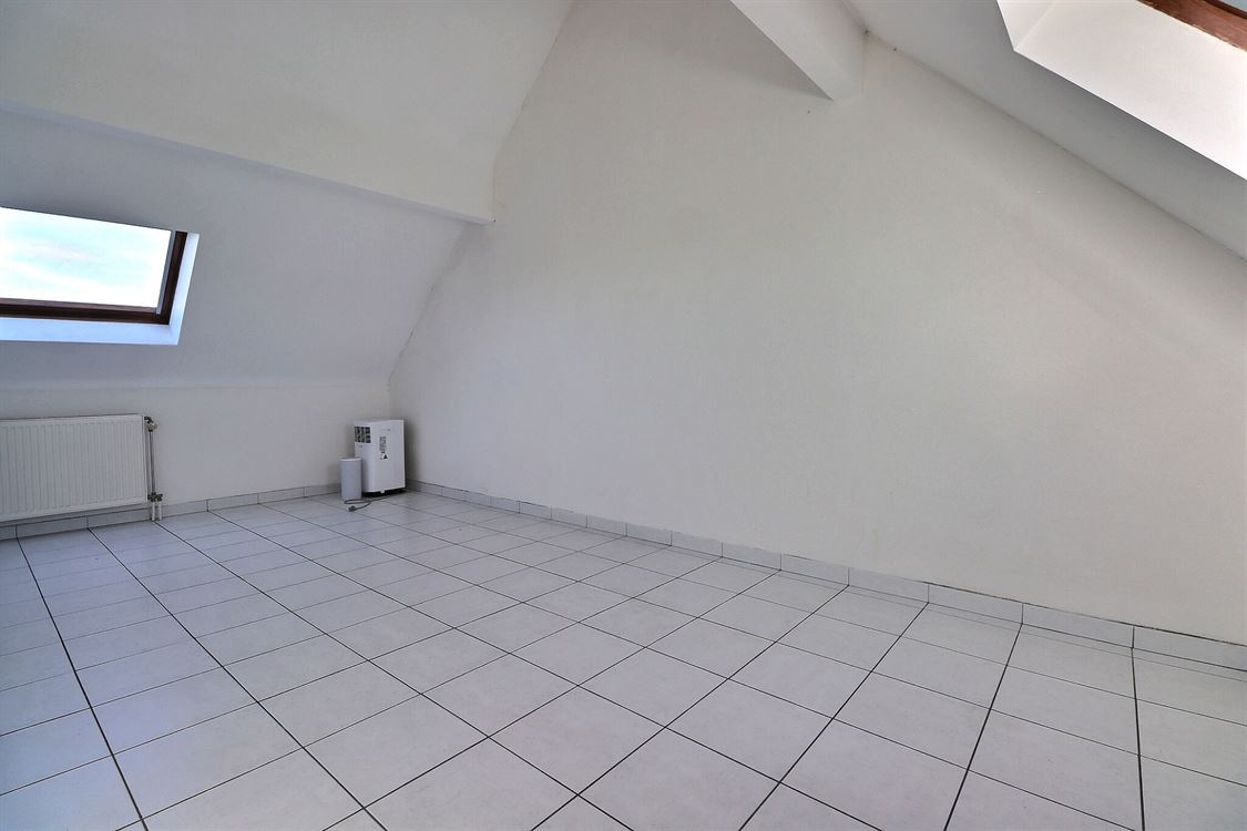 Appartement à BOUGE (1 chambre)