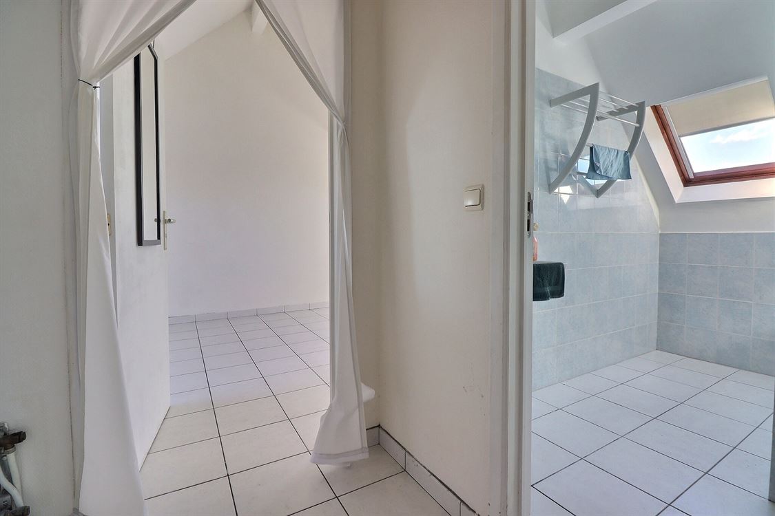 Appartement à BOUGE (1 chambre)