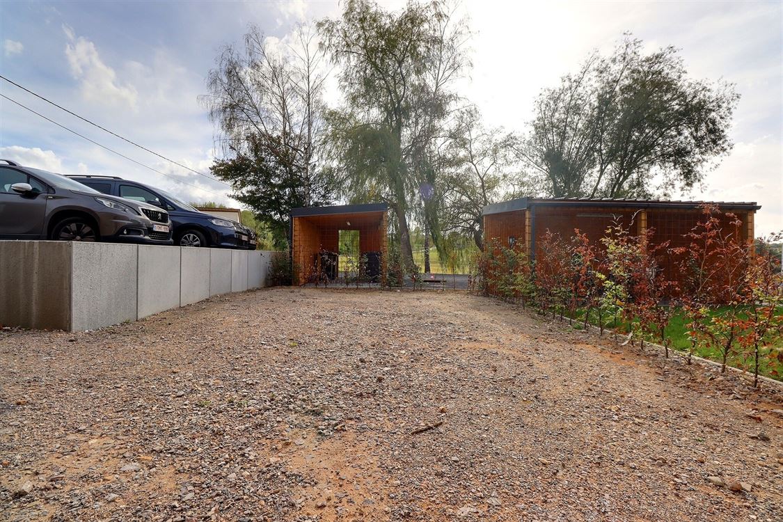 Villa/maison/ferme à Lustin (0 chambre)