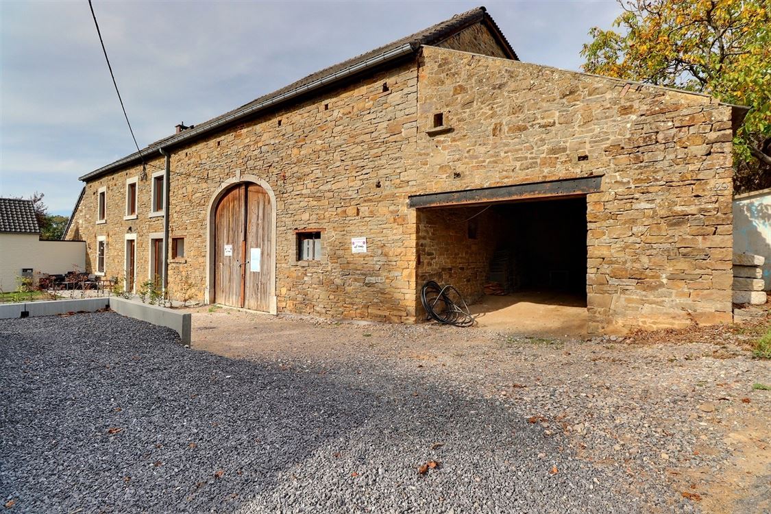 Villa/maison/ferme à Lustin (0 chambre)