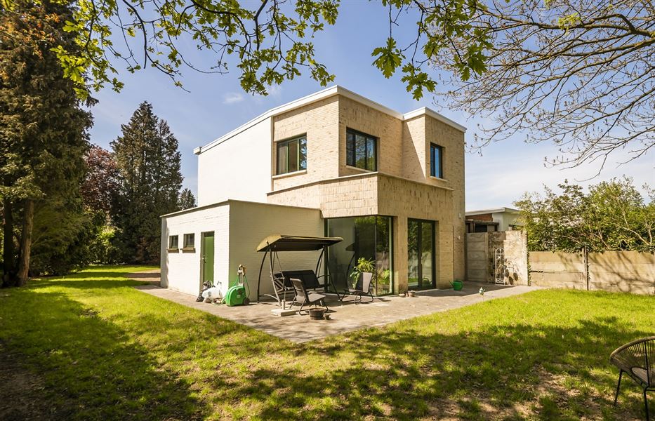 Huis