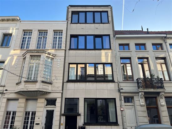 Hip Appartement in een super leuke straat