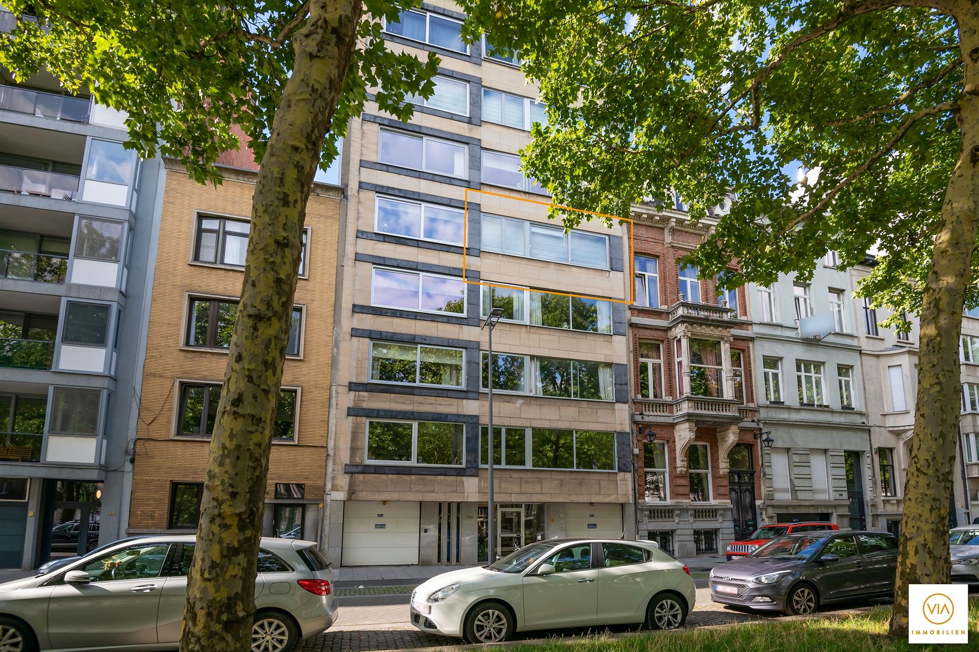 Appartement met 2 slk en zalig terras