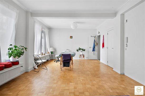 Glvlapp. studio/praktijkruimte met 1slk + kelder van 70m²