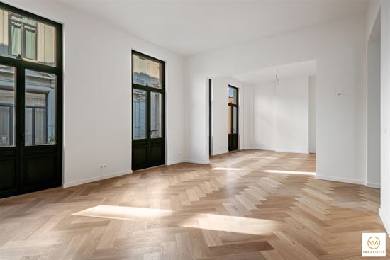 Betoverend appartement met 3 slk en terras